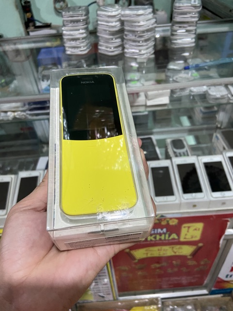 Điện thoại nokia 8110. Hàng mới chính hãng.