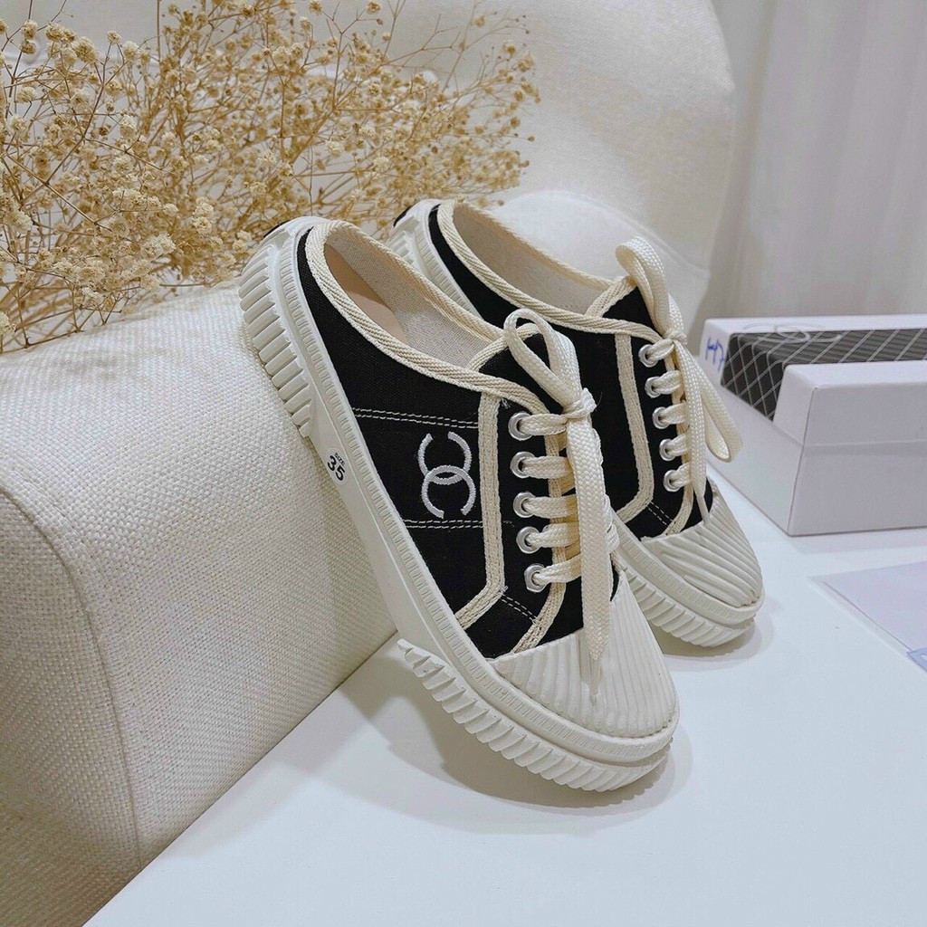 Giày thể thao Sneaker, giày sục CHANEL đen trắng SIÊU HOT SIÊU CUTE full size 35->39. | BigBuy360 - bigbuy360.vn