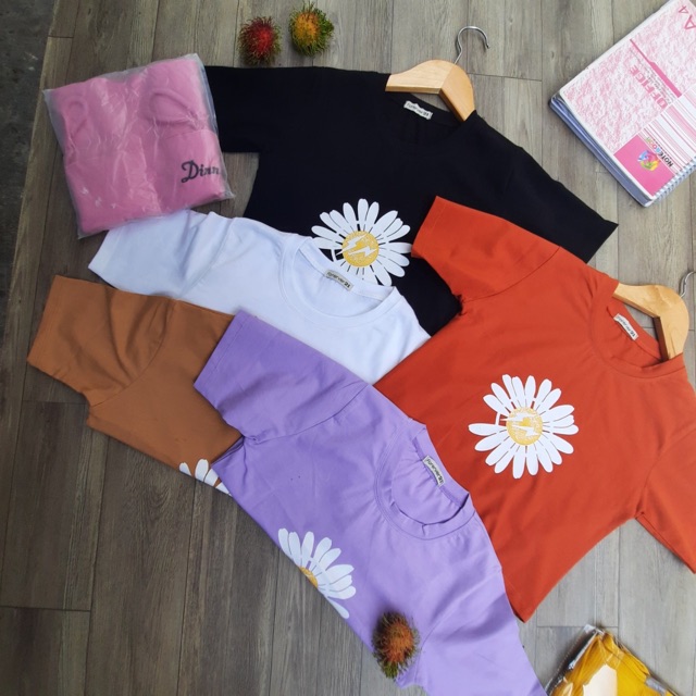 ÁO CROPTOP IN HOA CÚC