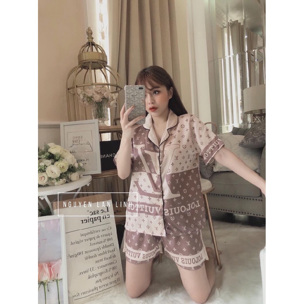 Bộ pizama lụa cộc họa tiết