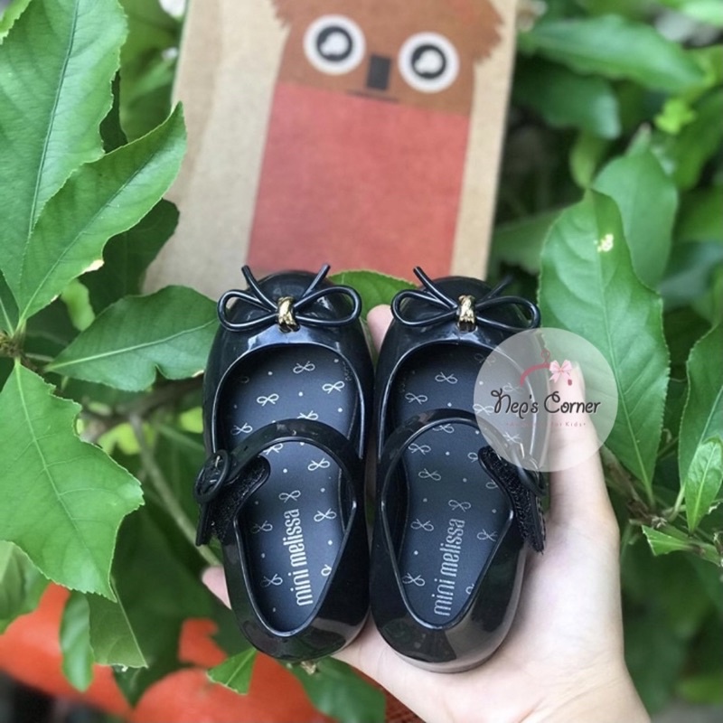 Giầy Melissa nơ quốc dân