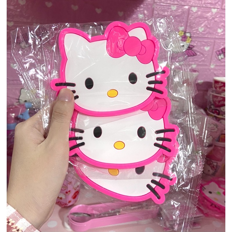 lót ly hello kitty