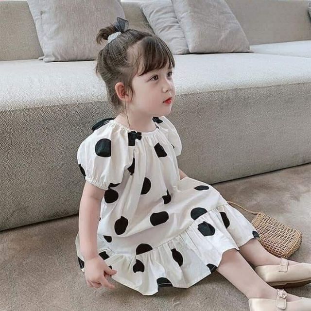 Váy Bé Trắng Chấm Bi Cho Bé Bao Chất