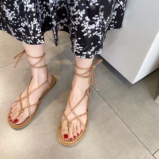 Sandal quai chéo buộc dây