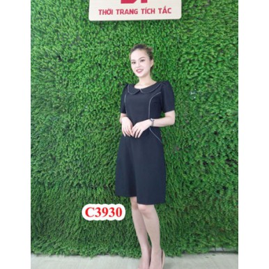 Đầm suông cổ sen màu đen viền caro 580