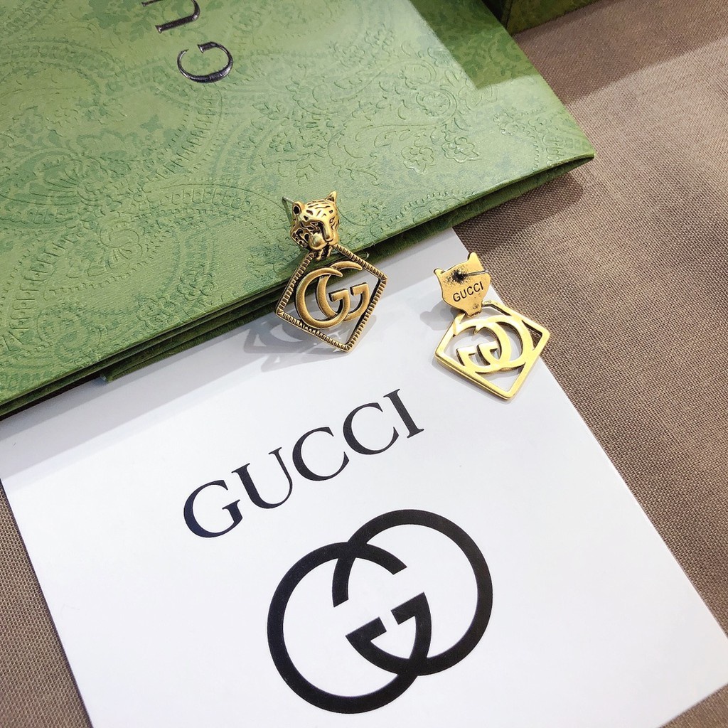 Bông tai chữ G Gucci họa tiết da báo thời trang cho nữ