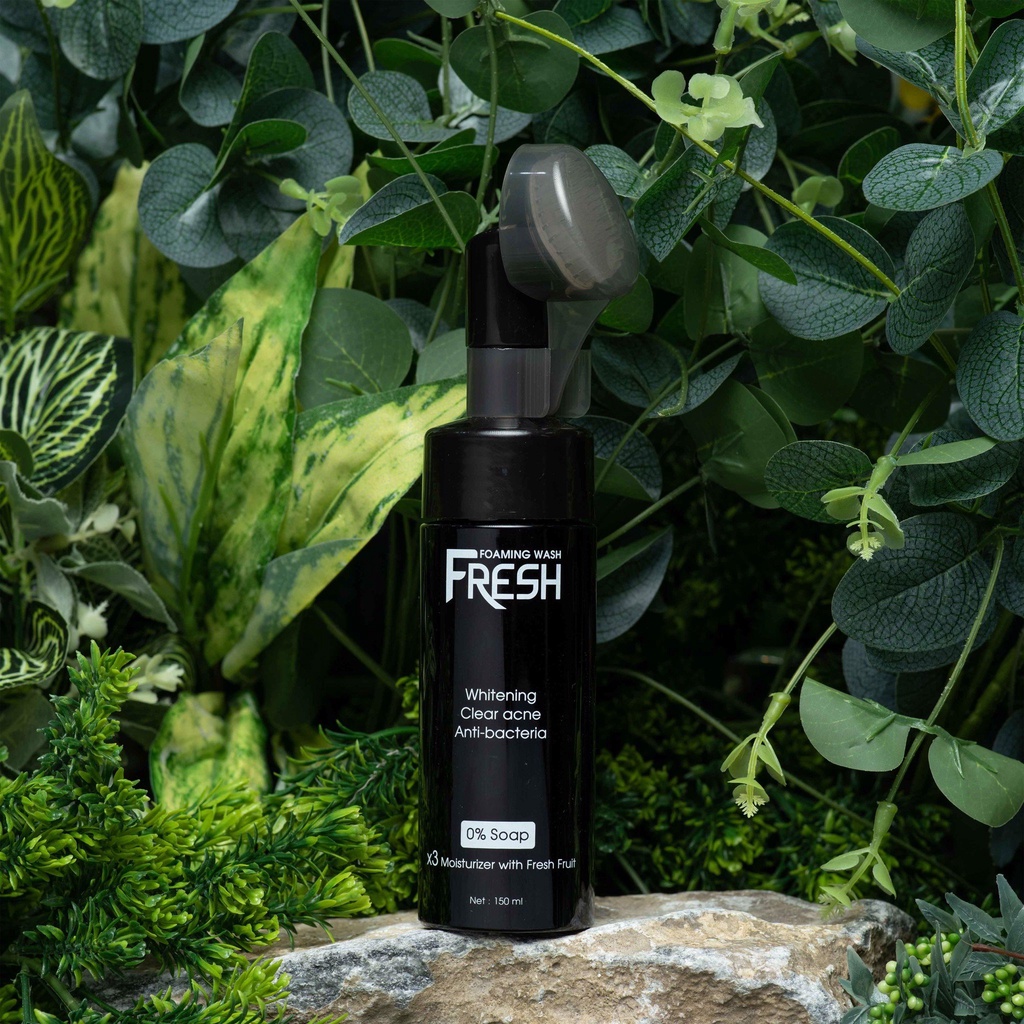 Sửa Rửa Mặt Fresh tích hợp đầu cọ thông minh làm sạch sâu , loại bỏ bụi bẩn