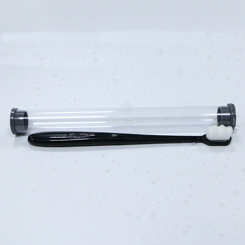 Bàn chải đánh răng lông mềm mịn màu trắng/ đen tiện dụng chất lượng cao