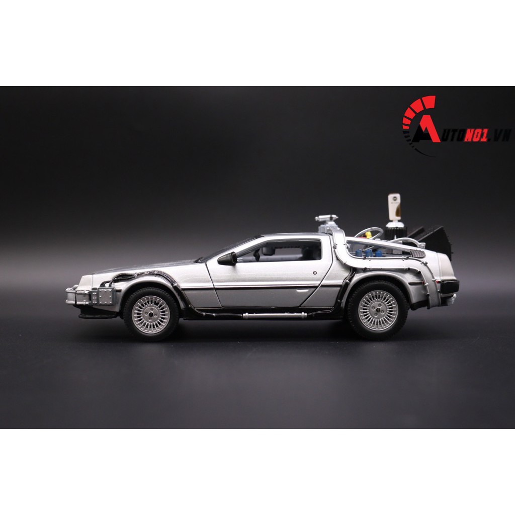 MÔ HÌNH XE DMC BACK TO THE FUTURE I II III 1:24 WELLY