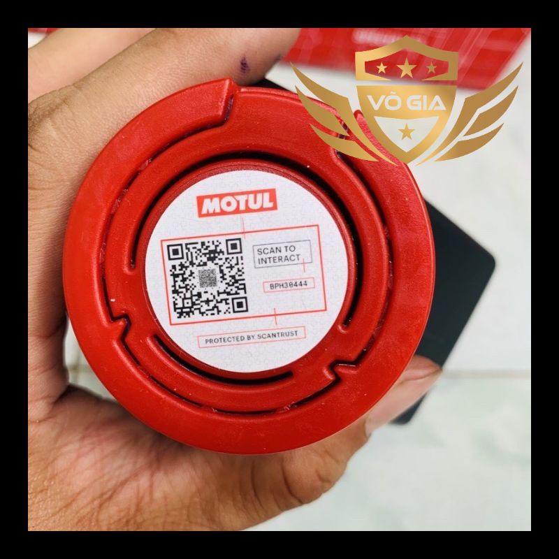 (Giá cạnh tranh) Motul 7100 4T 10w50, Nhớt 100% tổng hợp cao cấp xe số