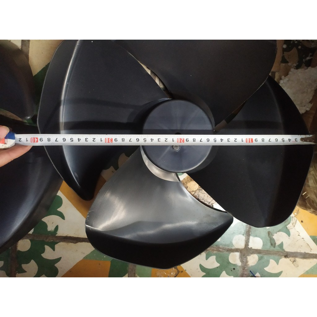 Cánh quạt máy điều hòa đường kính 400mm nước lỗ 12mm - cánh quay ngược