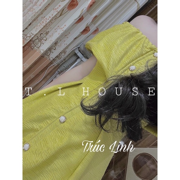 Đầm trễ vai phối nút