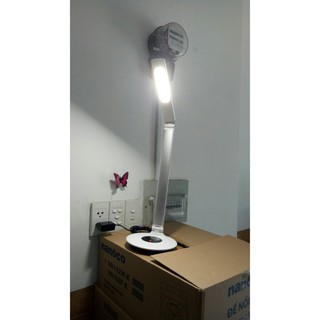Đèn bàn Panasonic NNP61923191