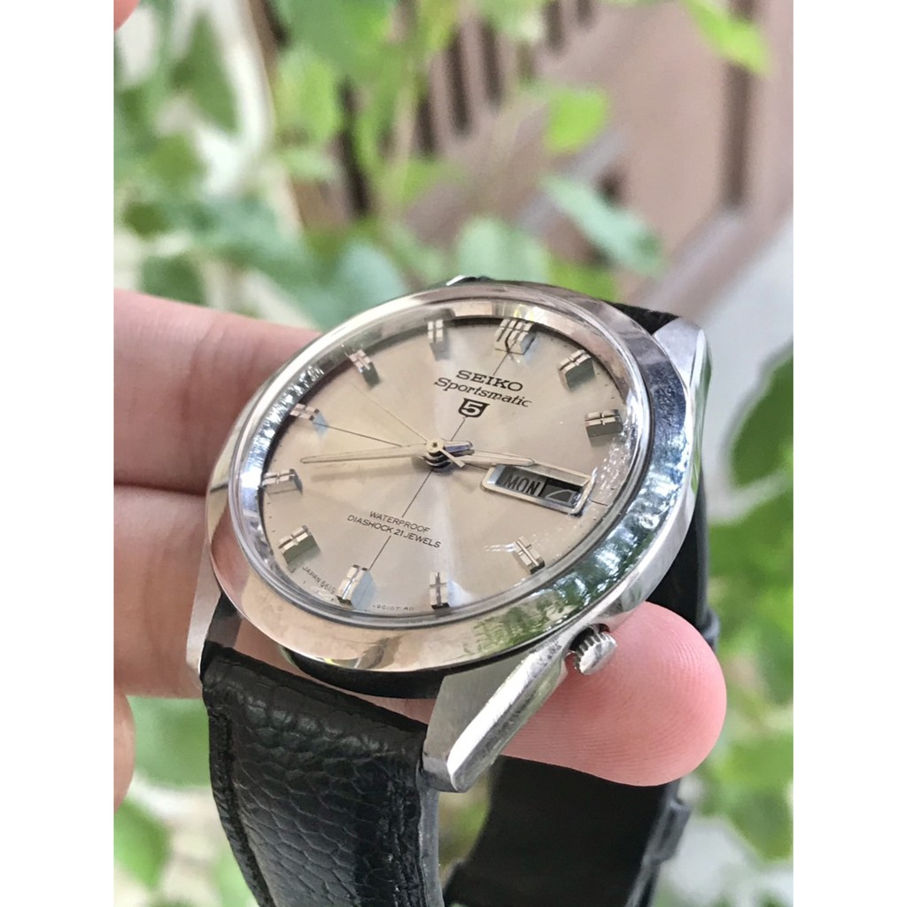 Đồng hồ nam Seiko Sportsmatic cơ automatic hai lịch, dây da