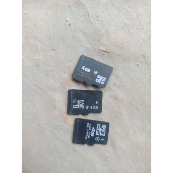 Thẻ nhớ SD 4gb cũ.