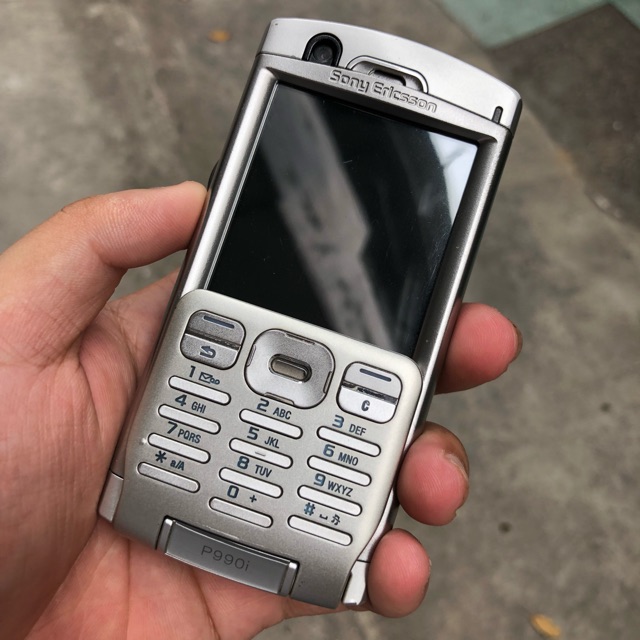 Sony Ericsson P990i Sưu tầm