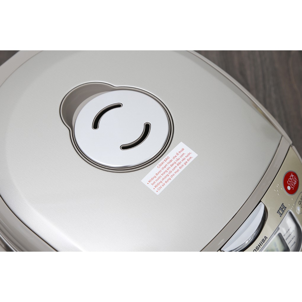 Nồi cơm điện cao tần Toshiba  RC-18RHVN 1.8 lít