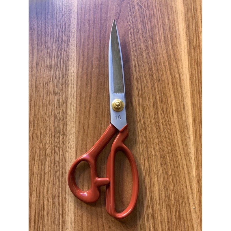 Kéo cắt vải hãng pin tay cầm đỏ lưỡi trắng cắt ngọt cầm sướng tay kéo có 5size từ 8,9,10,11,12inch