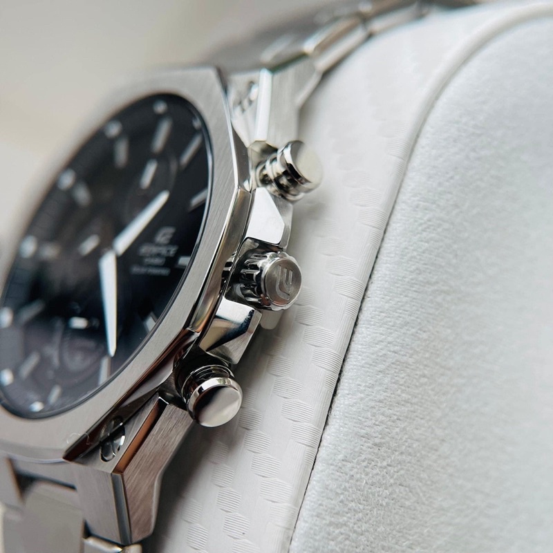 Đồng Hồ Nam Casio Edifice EFS-S570D-1A Case 44mm Kính Sapphire Chống Trầy