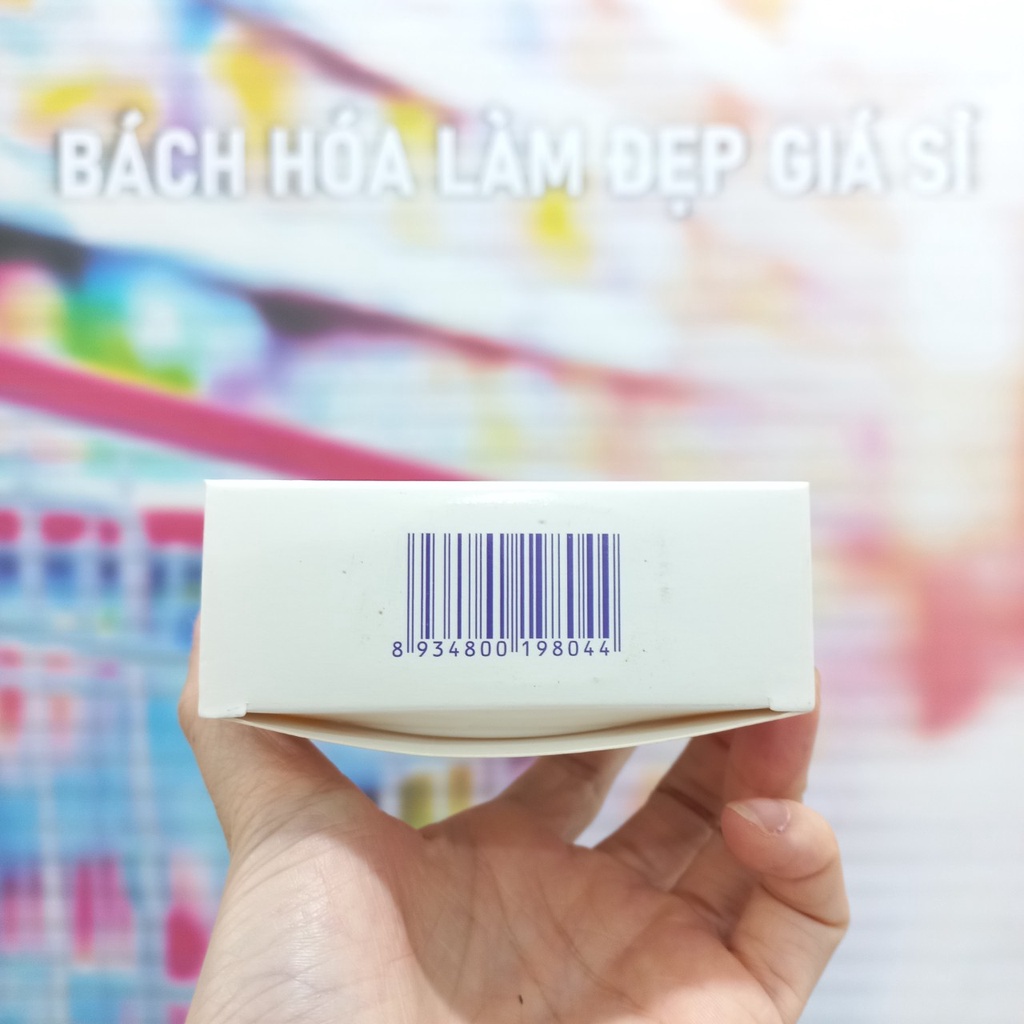 Sữa rửa mặt Naco Beauty Wash Cleansing Milk 180ml