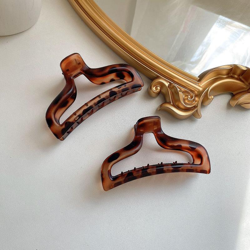 Kẹp tóc họa tiết da báo thời trang dành cho nữ