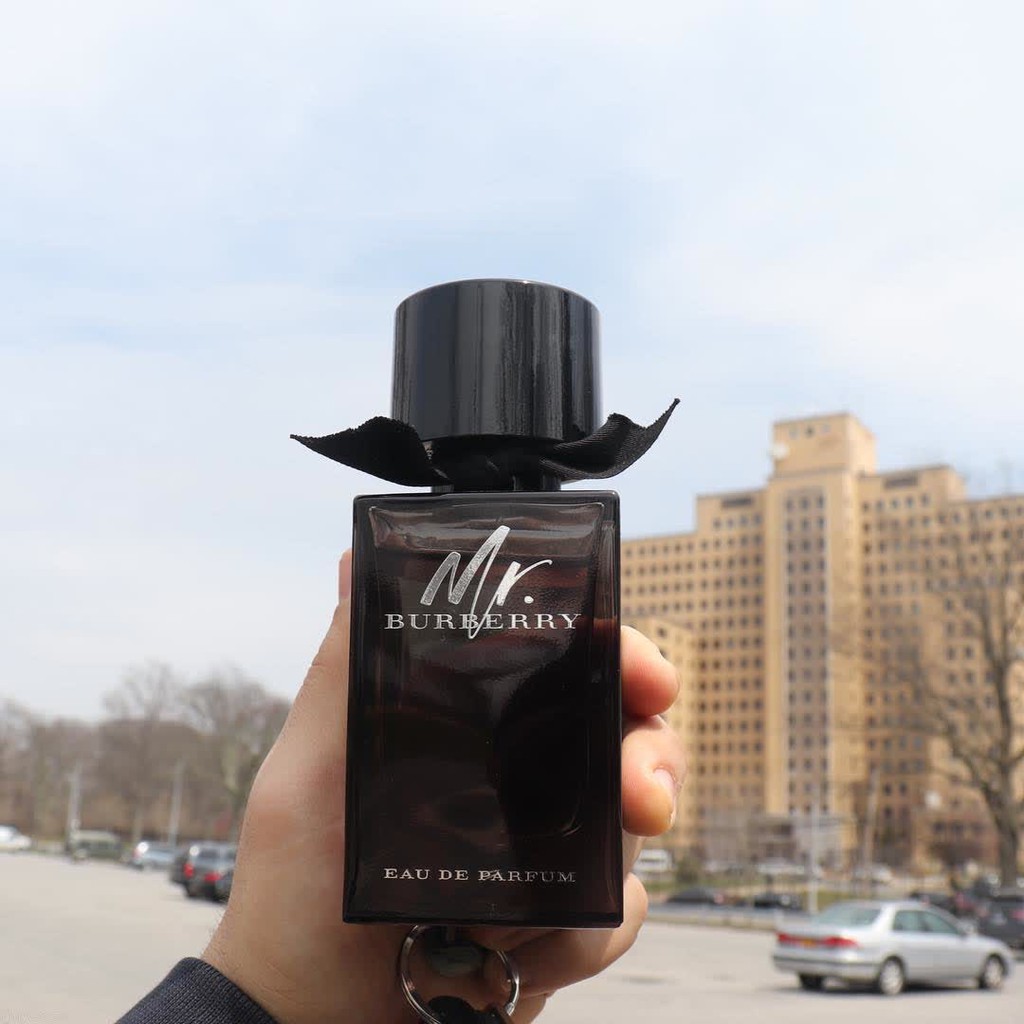 | 𝐂𝐇𝐈𝐋𝐋.𝐎𝐔𝐓 | Nước hoa nam Mr. Burberry Eau de Parfum 5ml/10ml/20ml