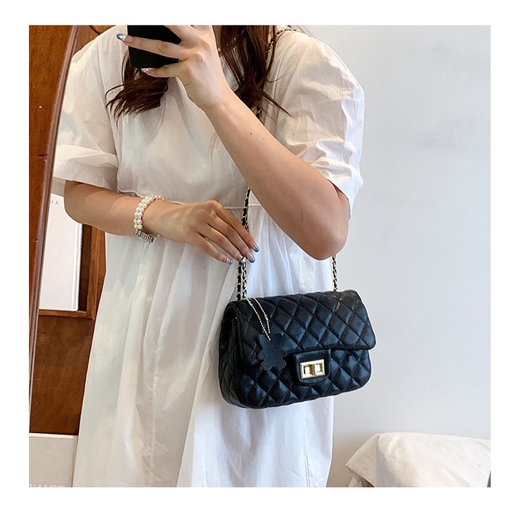 Túi Đeo JASMIN NOIR Chéo Họa Tiết Kẻ Sọc Phối Dây Xích Chần Bông Cho