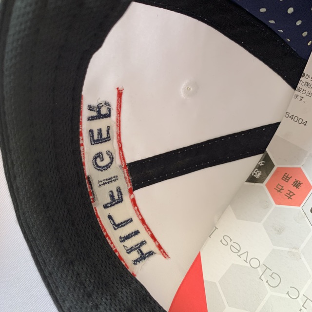 𝐍𝐨́𝐧 𝐓𝐎𝐌𝐌𝐘