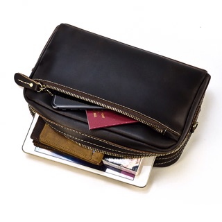 CLUTCH CẦM TAY DA BÒ ( có dây đeo chéo )