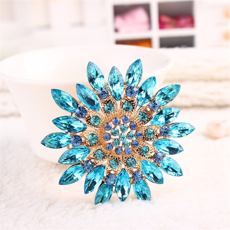 Ghim Cài Áo Hình Hoa Bằng Acrylic Đính Pha Lê Thời Trang Cao Cấp Sang Trọng Cho Nữ