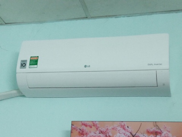 Máy lạnh LG Inverter 1.0 Hp V10ENW (Miễn phí giao tại HCM-ngoài tỉnh liên hệ shop)