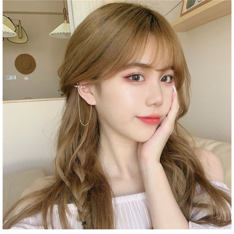 1 Khuyên Tai Dạng Kẹp Không Đau Màu Vàng Đồng Thời Trang Dành Cho Nữ