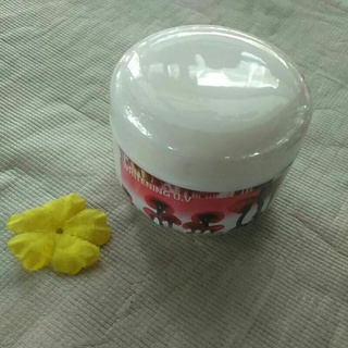 Kem dưỡng trắng linh chi cho body 300g .