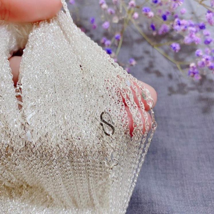 dây chuyền soắn kép , bền , đẹp , chắc chắn sẽ là món đồ được chị em tin dùng