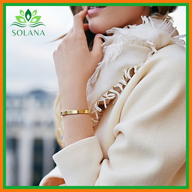 Vòng Tay Vàng Chất Liệu Titan Mạ Vàng 18K Thiết Kế Kiểu Dáng Kinh Điển Tôn Lên Vẻ Đẹp Sang Trọng Quý Phái SOLANA