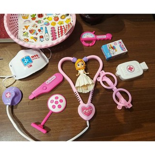 Rổ đồ chơi bác sĩ 10 chi tiết