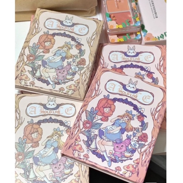 Phấn Mắt 7 Ô Đa Năng HOLD LIVE Midsummer Garden Eyeshadow Palette