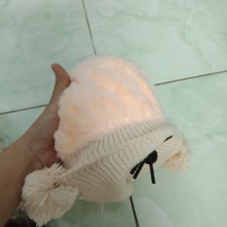 Nón len cho bé yêu