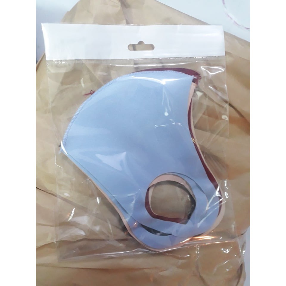 [Mã NOWSHIPVUI2 giảm 25k đơn 50k] Khẩu trang 3D vải có hình thật | BigBuy360 - bigbuy360.vn