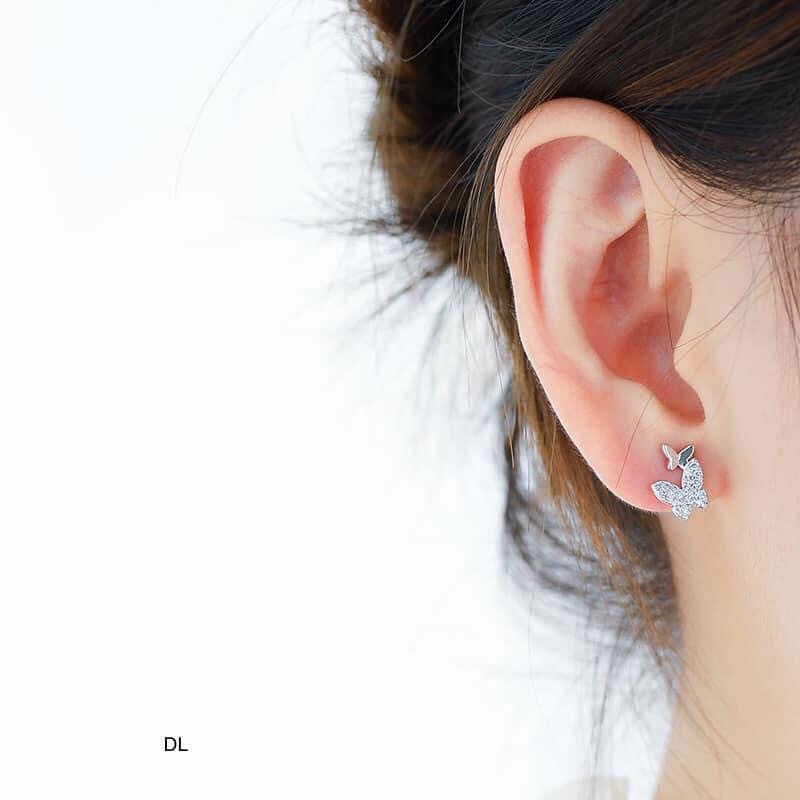 KHUYÊN TAI BƯỚM NHÍ CỰC XINH CHO NỮ- CHUẨN BẠC TA
