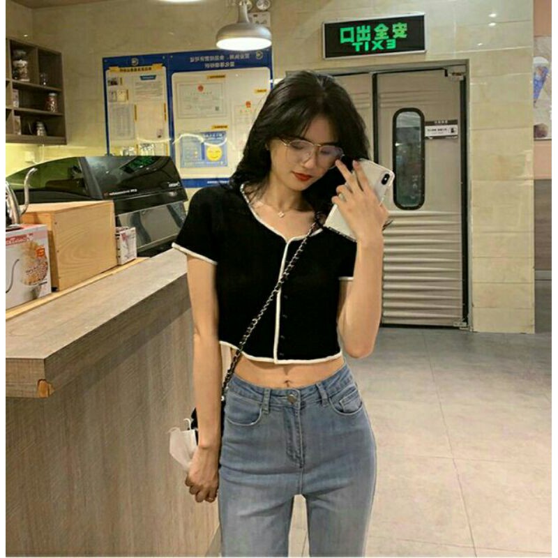 áo croptop phối viền