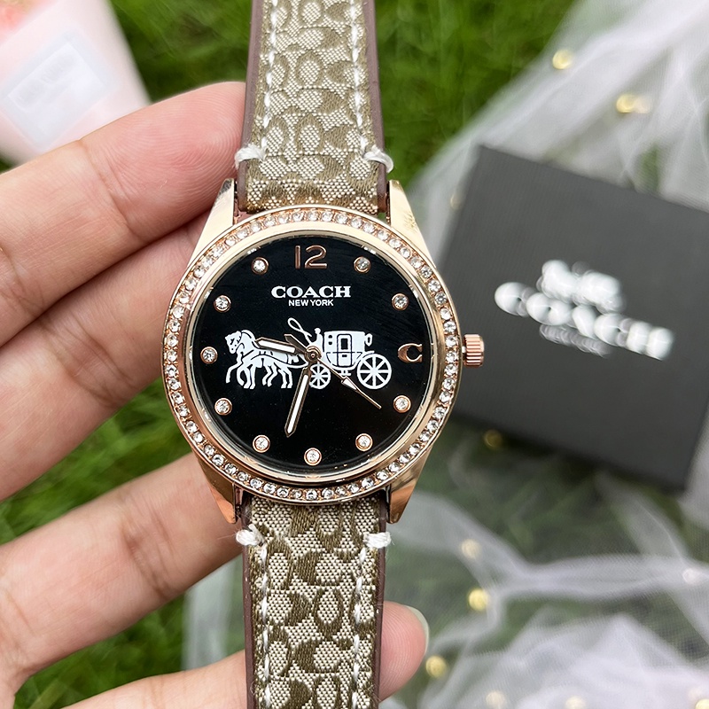 Đồng Hồ coach Đính Kim Cương Giả Với Dây Đeo Da Cho Nữ