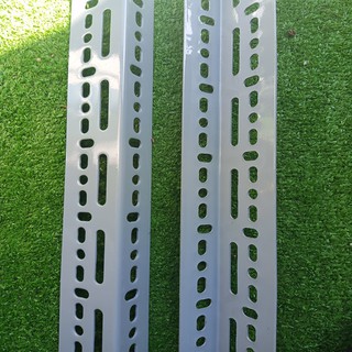 Cây 21cm-Sắt V Lỗ 4x6cm dày 2 ly