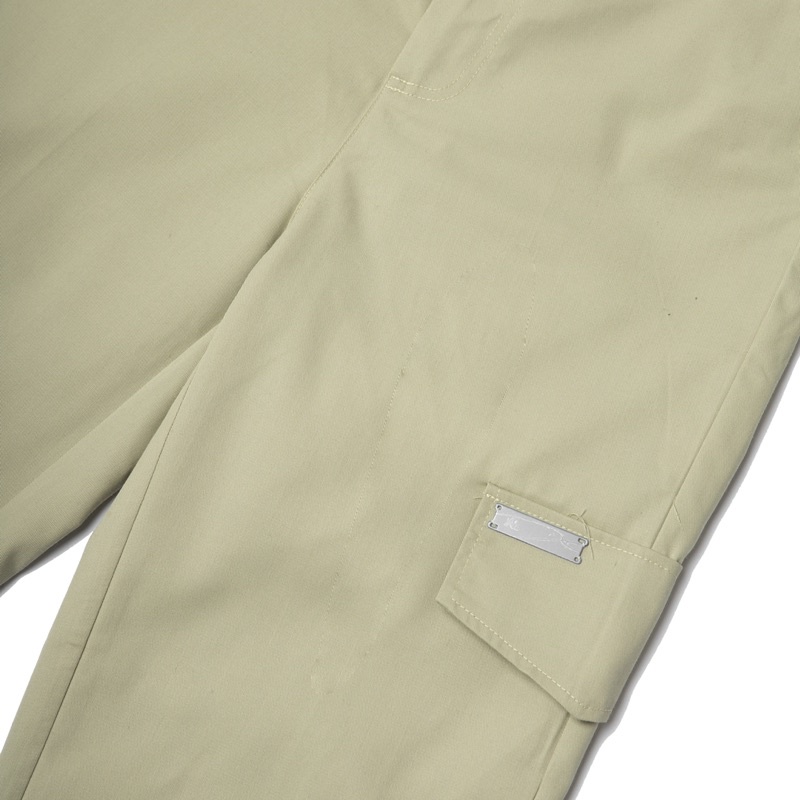 BASIC KAKI PANTS - LIGHT GREEN / QUẦN KAKI CƠ BẢN ỐNG SUÔNG