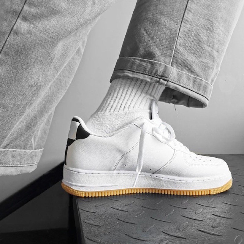Giày Nike Air Force 1 NBA gum chính hãng | BigBuy360 - bigbuy360.vn