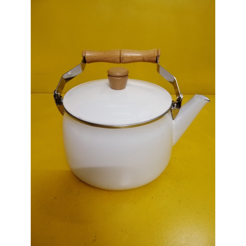 Ấm men nội địa Nhật (2.6L) (mã 818), Dùng được bếp từ