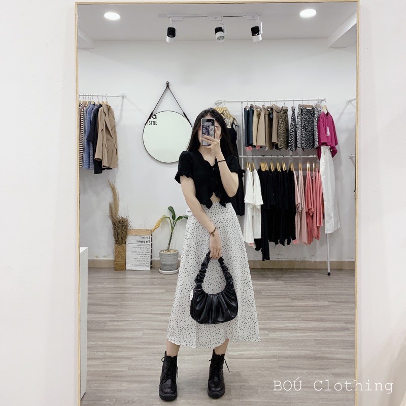 Áo croptop len tăm cột dây