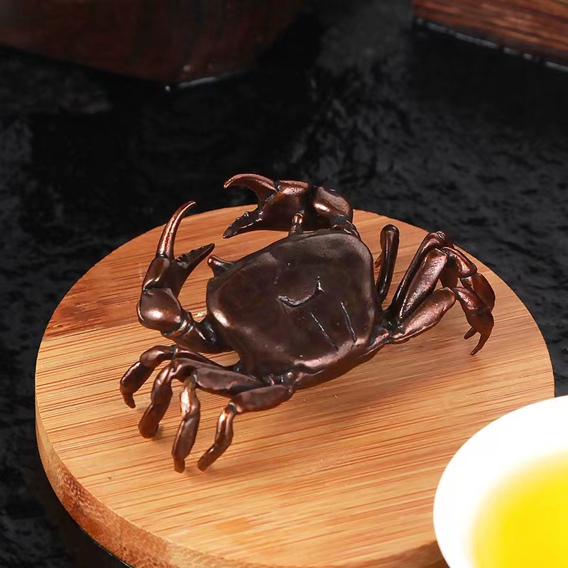 Phụ Kiện Trang Trí Bàn Trà Hình Con Cua Bằng Đồng Trơn Phong Cách Nhật Bản
