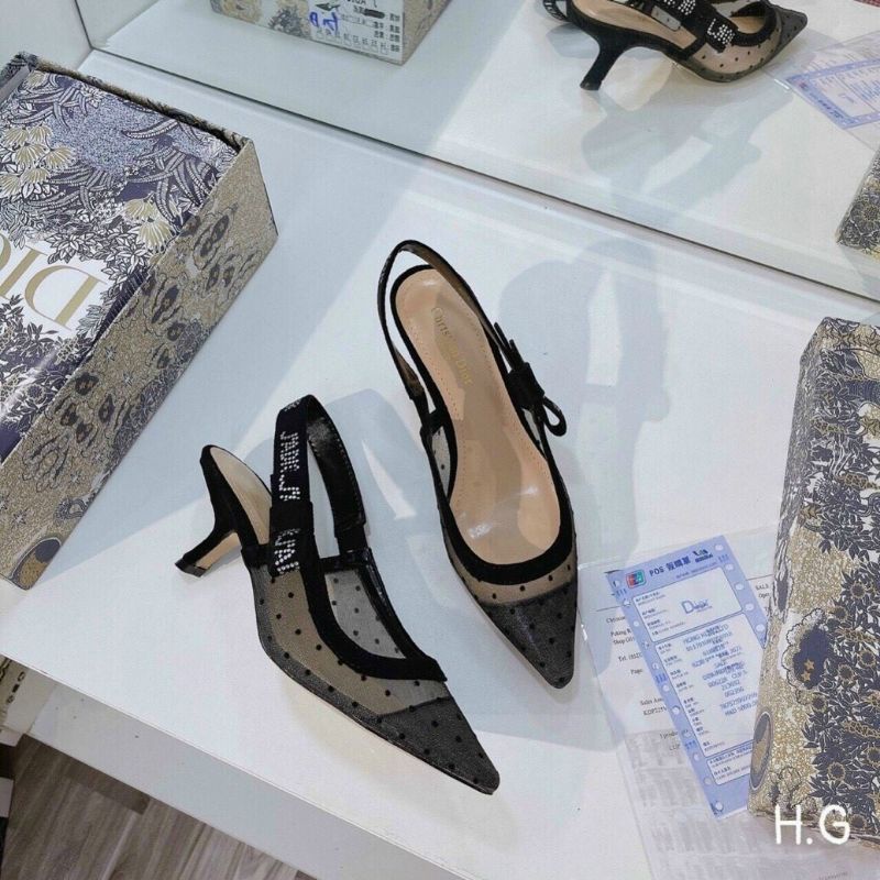 h(ẢNH THẬT) Sandal Lưới Chấm Bi 5p Mềm Êm Hàng Xịn Fullbox Bill Túi Giấy Cao Cấp