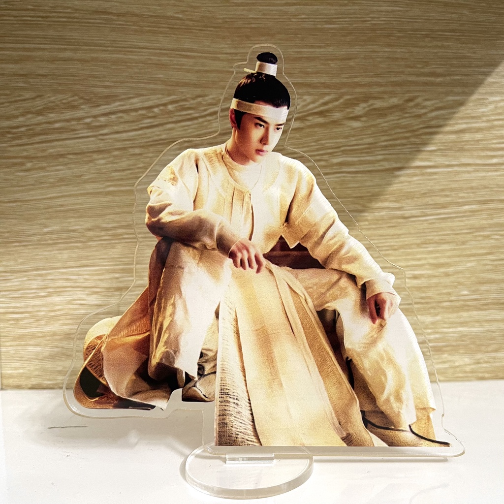 Mô hình mẫu mới nhất in hình Vương Nhất Bác